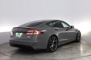 2022 Tesla Model S — photo 2 of 25