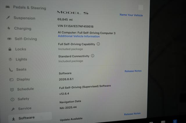 2022 Tesla Model S — photo 5 of 25