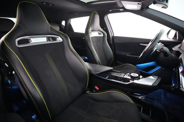 2023 Kia EV6 — photo 18 of 21