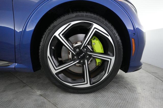 2023 Kia EV6 — photo 16 of 21