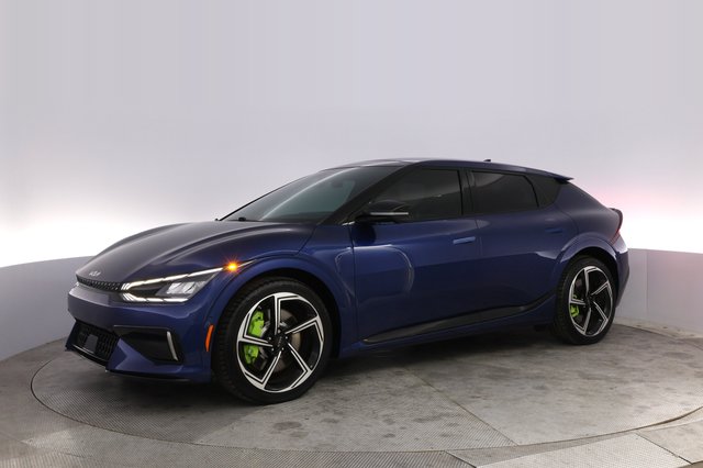 2023 Kia EV6 — photo 14 of 21