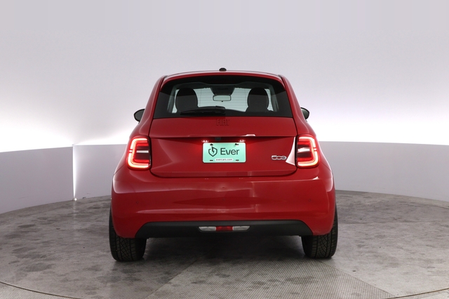 2024 Fiat 500e