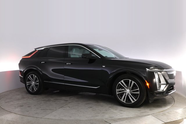 2024 Cadillac Lyriq — photo 11 of 21
