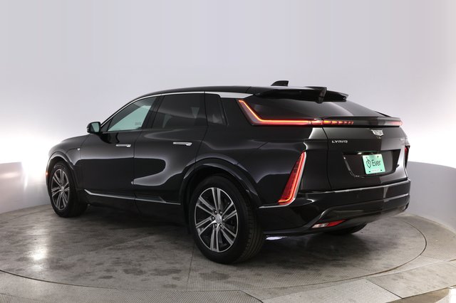 2024 Cadillac Lyriq — photo 13 of 21