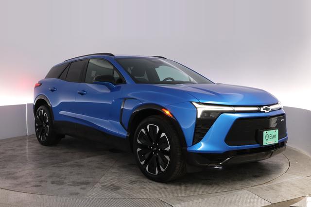 2024 Chevrolet Blazer EV — photo 10 of 20