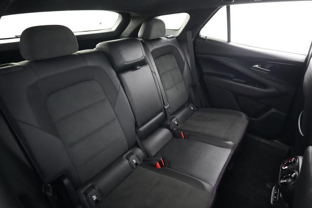 2024 Chevrolet Blazer EV — photo 4 of 20