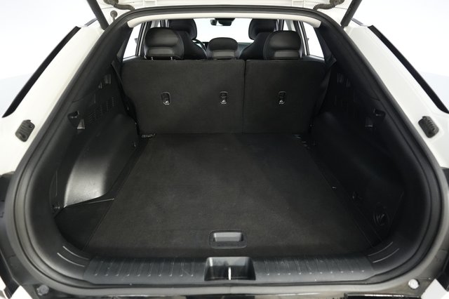 2024 Kia EV6 — photo 6 of 22
