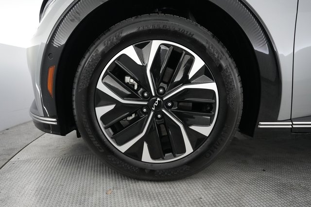 2024 Kia EV6 — photo 15 of 21