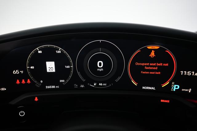 2022 Porsche Taycan — photo 5 of 27