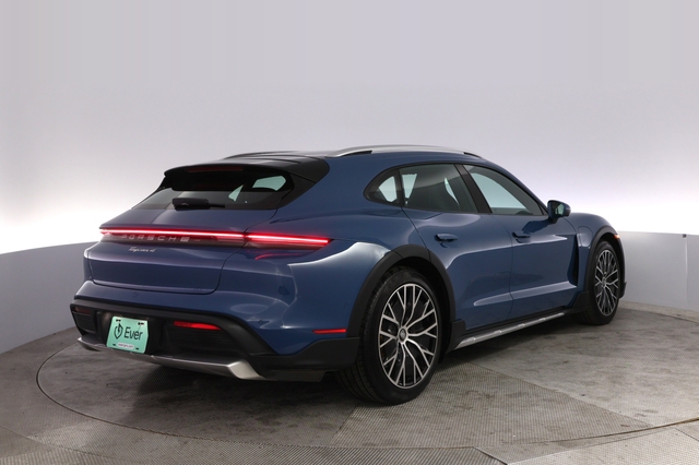 2022 Porsche Taycan