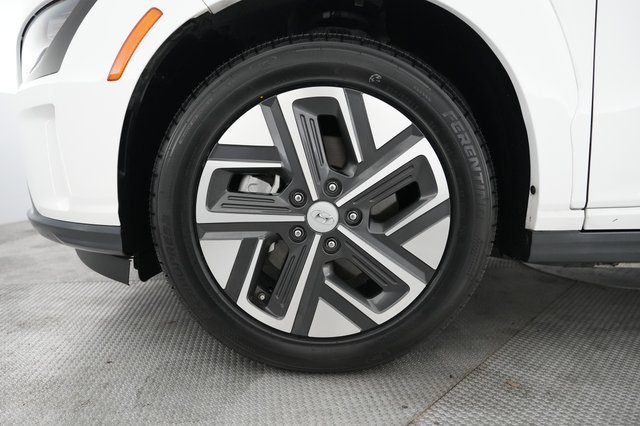 2023 Hyundai Kona Electric — photo 15 of 22