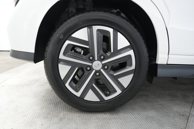 2023 Hyundai Kona Electric — photo 17 of 22