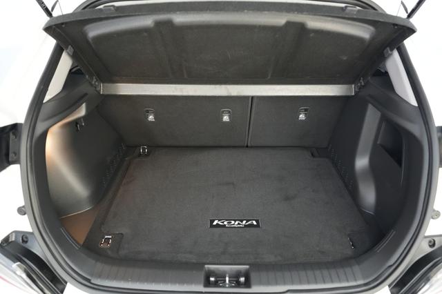2023 Hyundai Kona Electric — photo 6 of 22