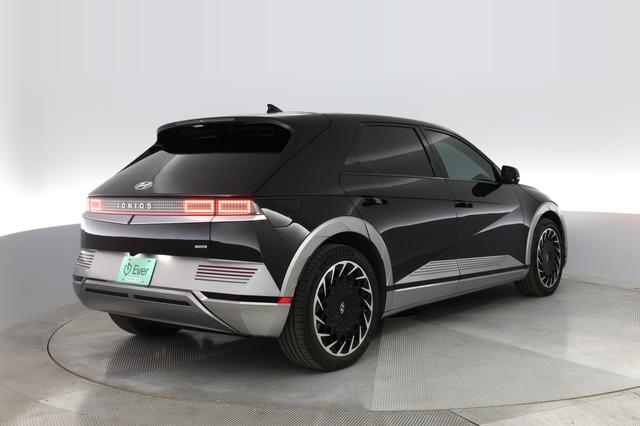 2023 Hyundai IONIQ 5 — photo 10 of 31