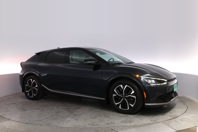 2023 Kia EV6 — photo 11 of 21