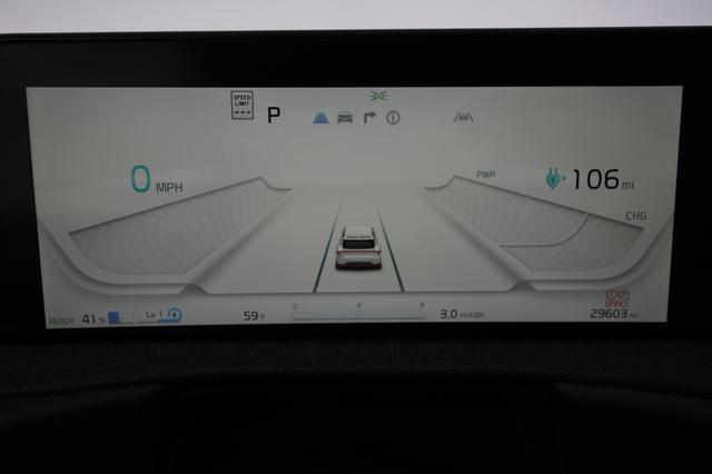 2023 Kia EV6 — photo 5 of 21