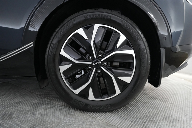 2023 Kia EV6