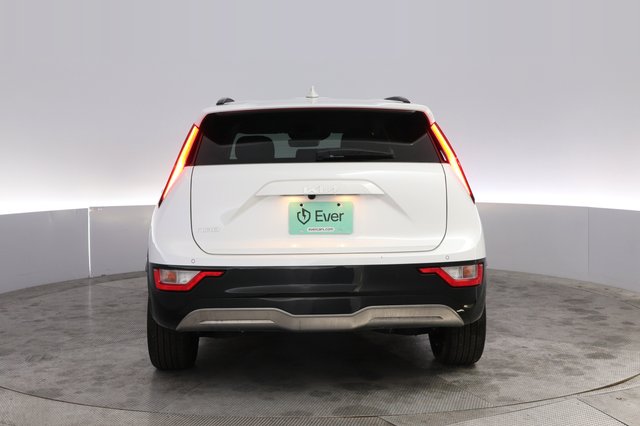 2023 Kia Niro EV — photo 12 of 21
