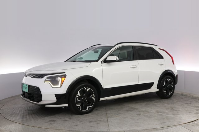 2023 Kia Niro EV — photo 14 of 21