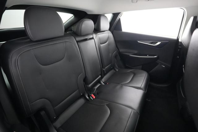 2024 Kia EV6 — photo 4 of 21