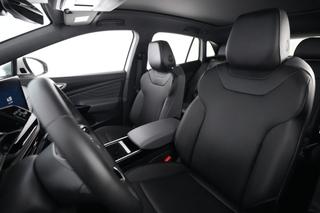 2023 Volkswagen ID.4 — photo 3 of 20