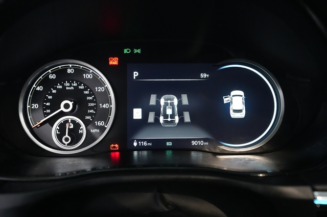 2023 Genesis Electrified GV70