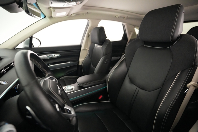 2023 Genesis Electrified GV70