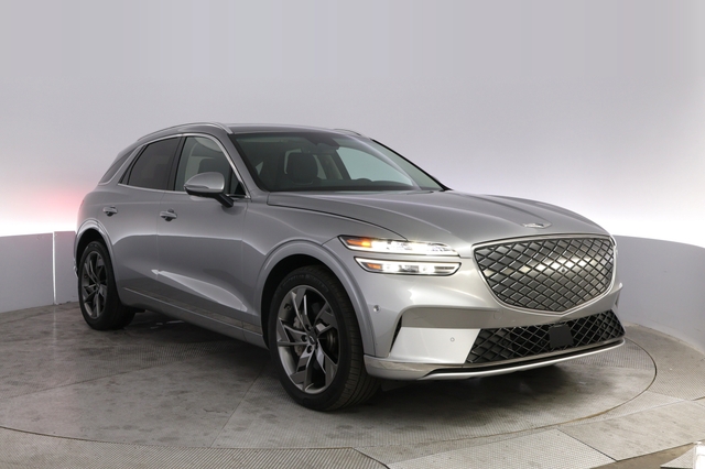2023 Genesis Electrified GV70