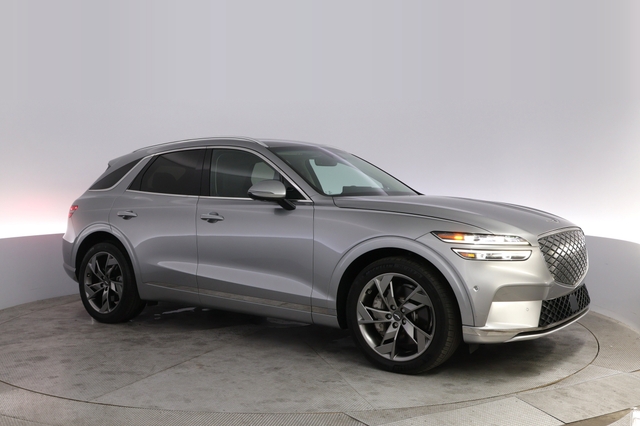 2023 Genesis Electrified GV70