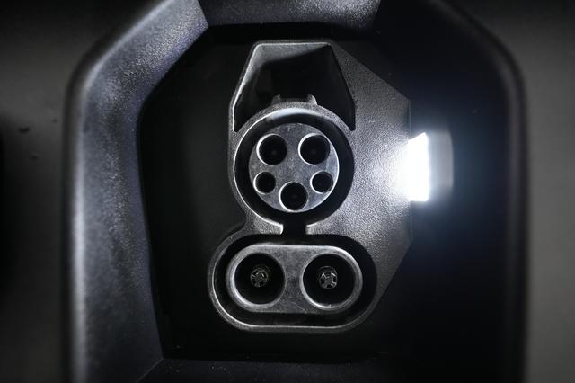 2023 Kia Niro EV — photo 8 of 21