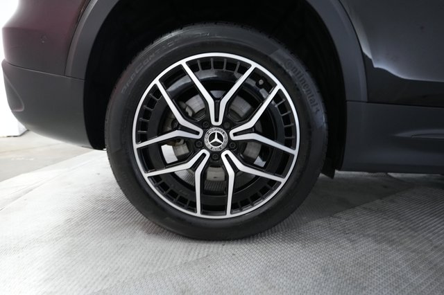 2023 Mercedes-Benz EQB — photo 17 of 24