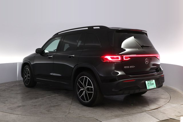 2023 Mercedes-Benz EQB — photo 13 of 24