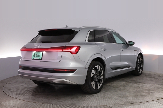 2023 Audi e-tron