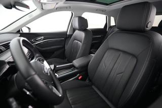 2023 Audi e-tron — photo 3 of 25