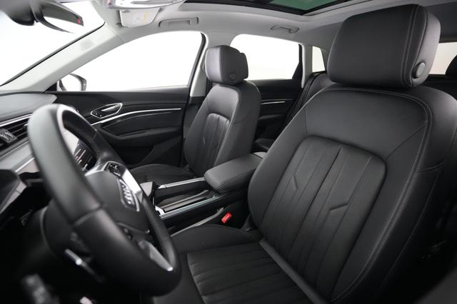 2023 Audi e-tron — photo 3 of 25