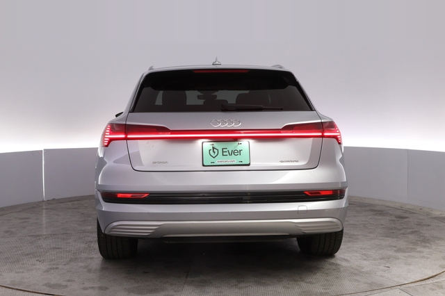 2023 Audi e-tron