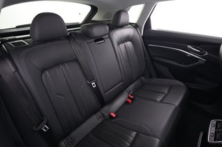 2023 Audi e-tron — photo 4 of 25