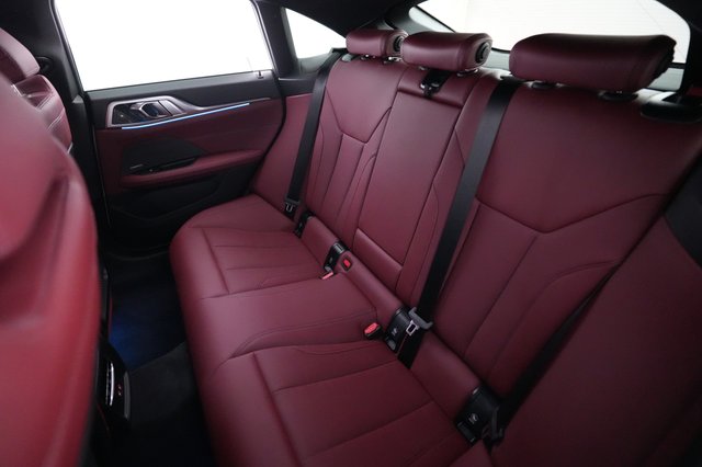 2023 BMW i4 — photo 19 of 20