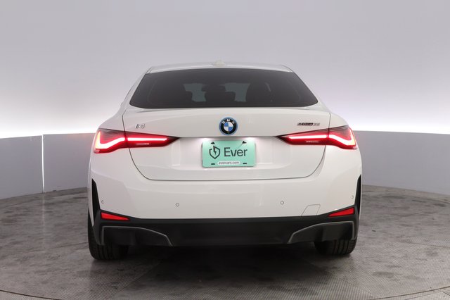 2023 BMW i4 — photo 12 of 20