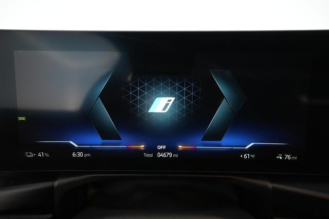 2023 BMW i4 — photo 5 of 20