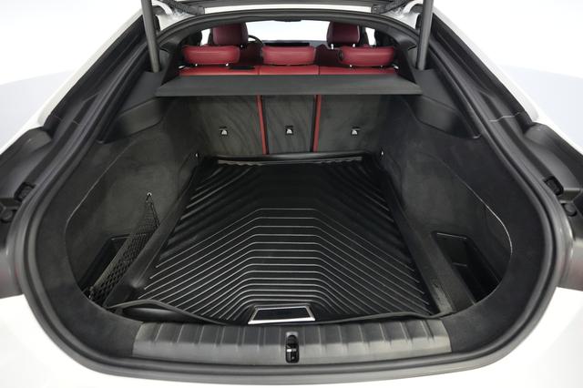 2023 BMW i4 — photo 6 of 20