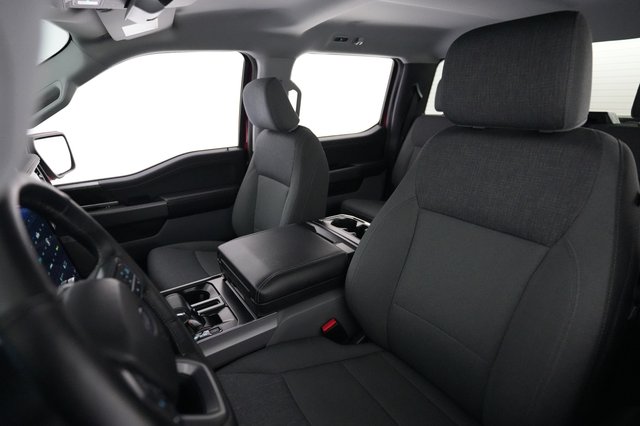 2024 Ford F-150 Lightning — photo 3 of 15