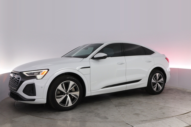 2024 Audi Q8 e-tron