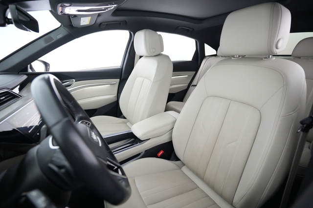 2024 Audi Q8 e-tron