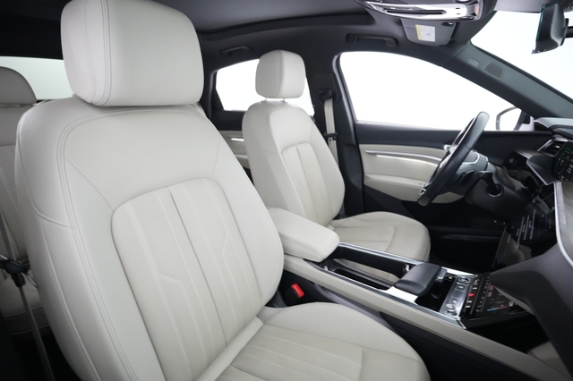 2024 Audi Q8 e-tron