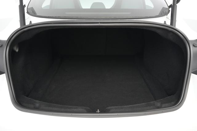 2025 Tesla Model 3 — photo 6 of 27
