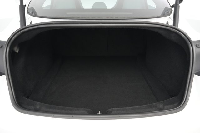 2025 Tesla Model 3 — photo 6 of 27