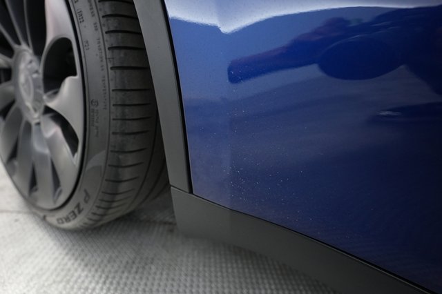 2020 Tesla Model Y — photo 21 of 28