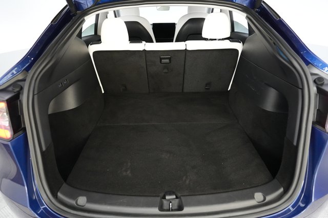 2020 Tesla Model Y — photo 6 of 28