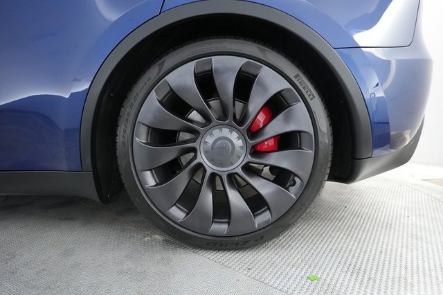 2020 Tesla Model Y — photo 7 of 28